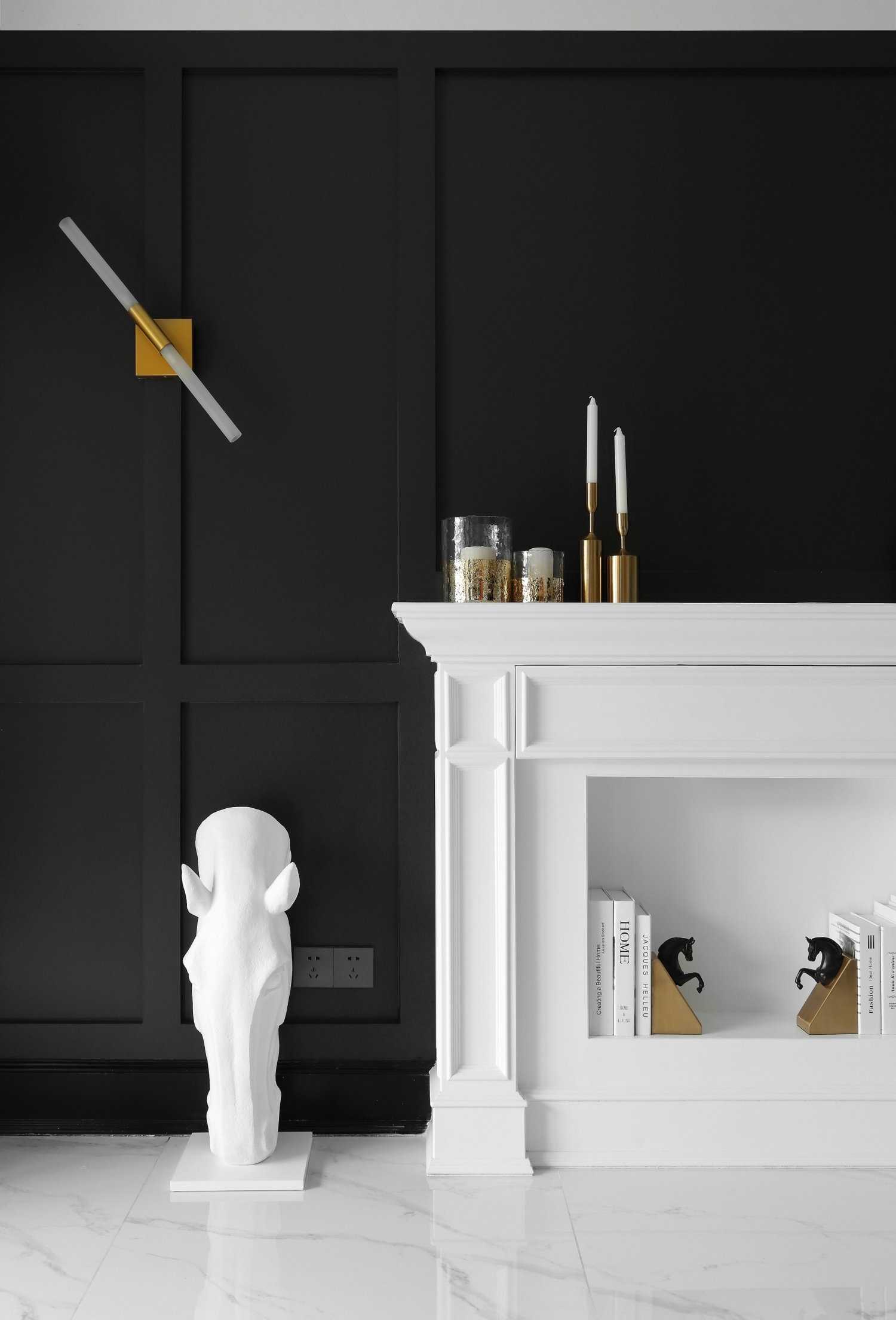 白色為主 黑色點(diǎn)綴 在這個(gè)黑白相交的空間里點(diǎn)綴上香橙色 看起來(lái)沒有一點(diǎn)突兀