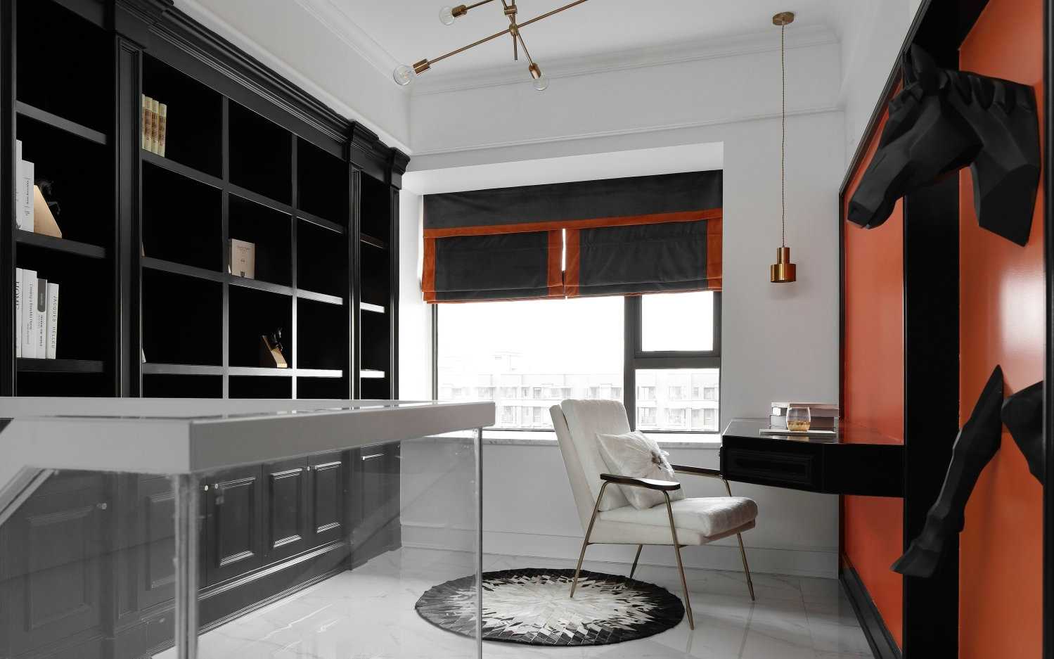 白色為主 黑色點(diǎn)綴 在這個(gè)黑白相交的空間里點(diǎn)綴上香橙色 看起來(lái)沒有一點(diǎn)突兀