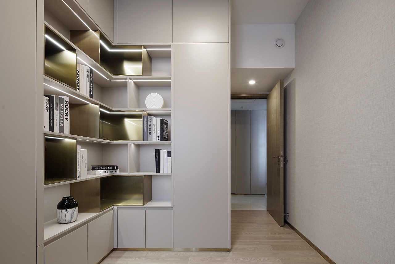 現(xiàn)代時尚，質(zhì)感輕奢