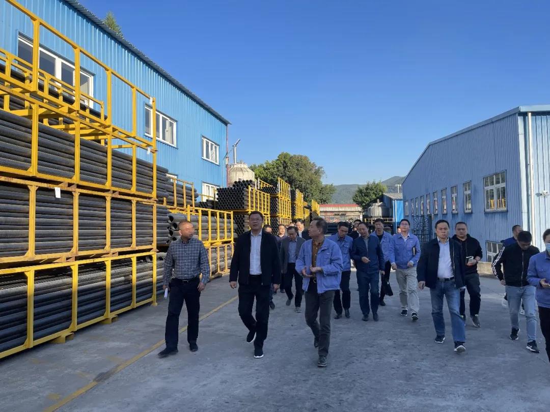 亞通資訊 | 福州市委常委、福清市委書記葉仁佑帶隊蒞臨亞通考察調(diào)研