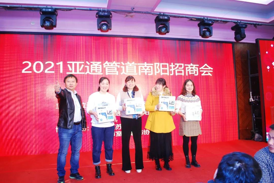 1637633797526622.jpg 18.jpg