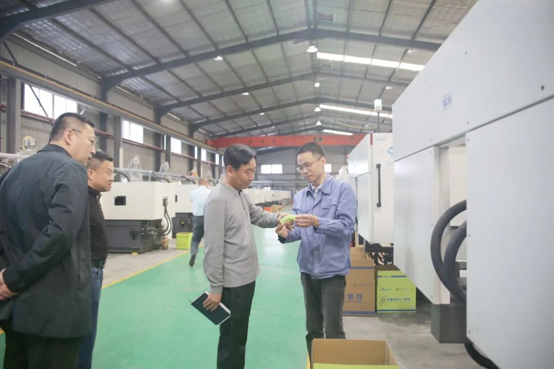 1682576584117033.jpg 5.jpg