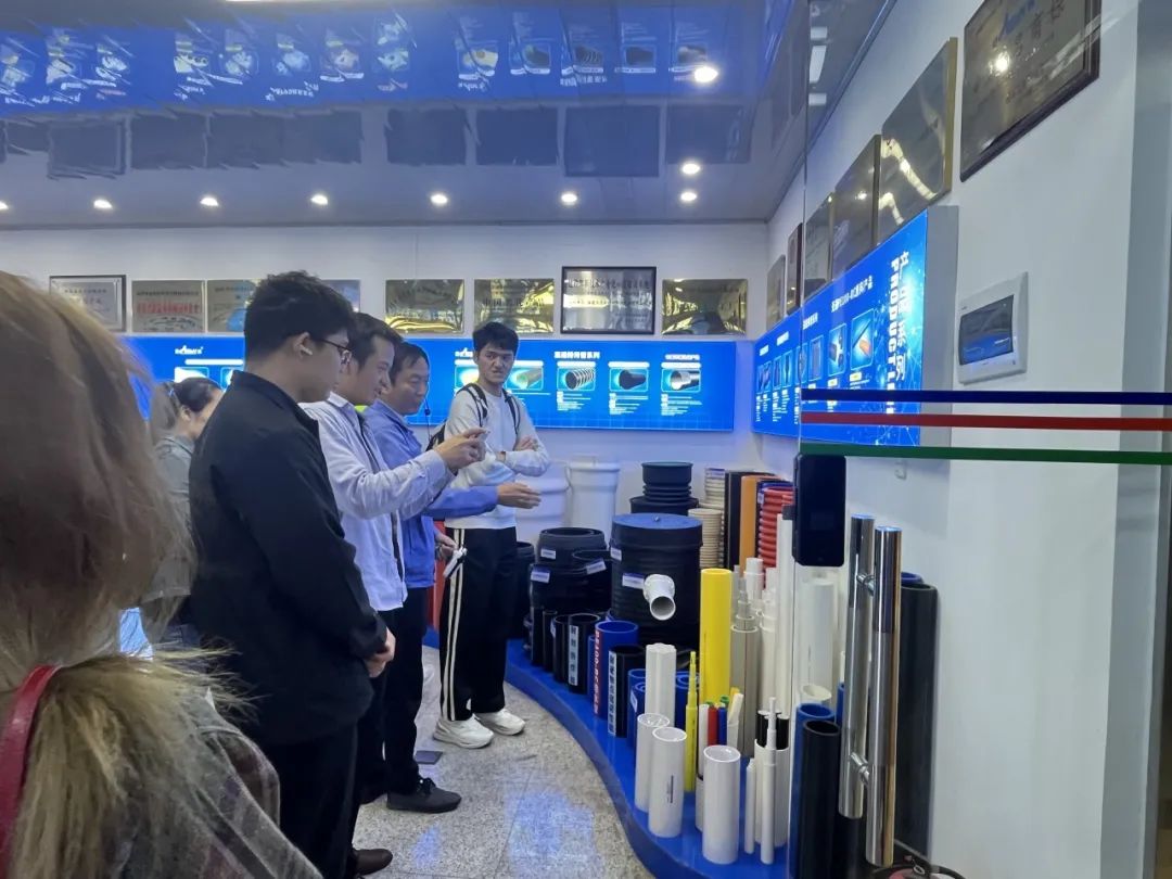 1731130894914812.jpg 3.jpg