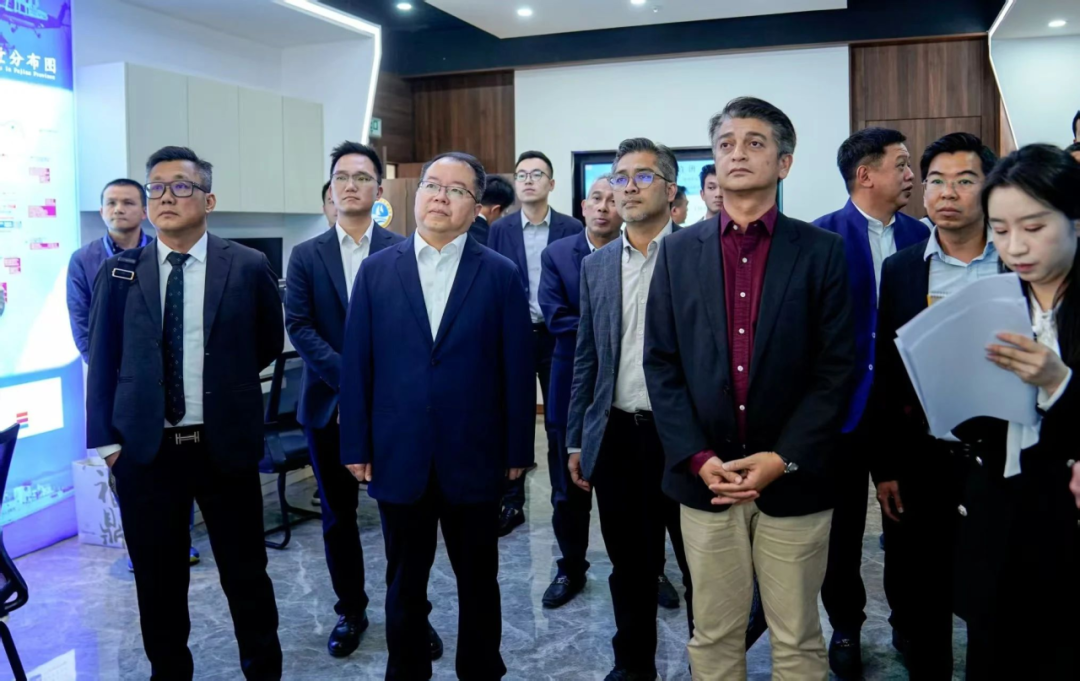 1746759598135933.png 1.png