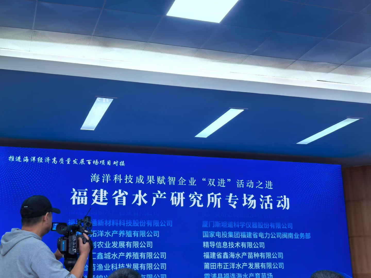 1764299911412330.jpg 3.jpg